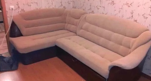 Перетяжка углового дивана. Калининград